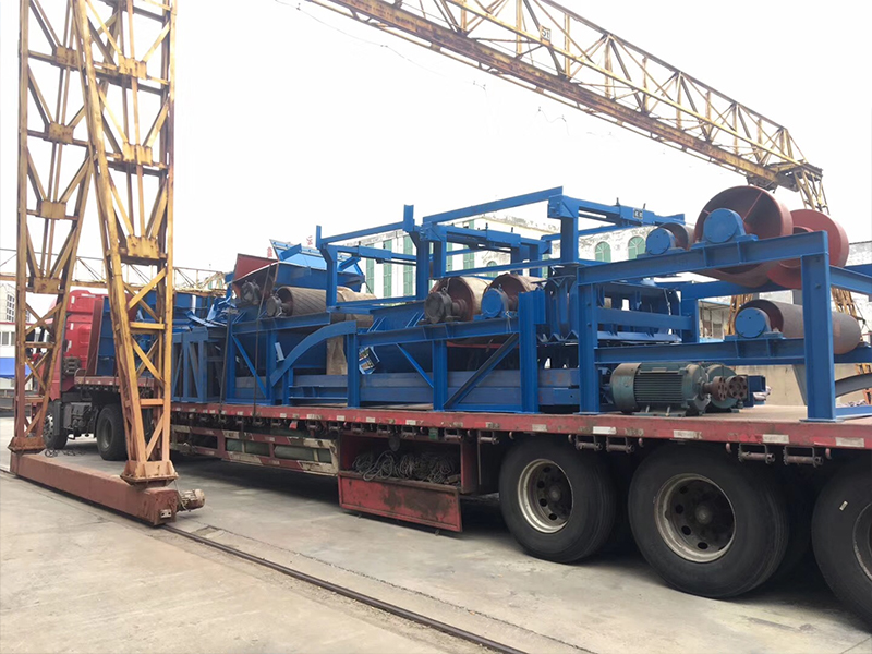 AGGREGATE CONVEYOR